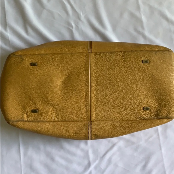 Adrienne Vittadini Leather Bag - Picture 6 of 7